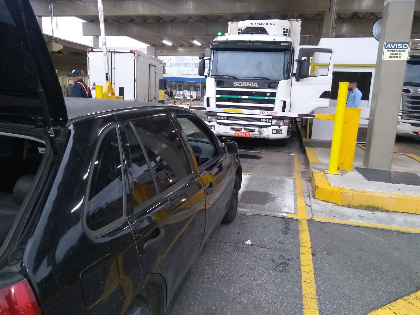 Atendimento em pátio de caminhões